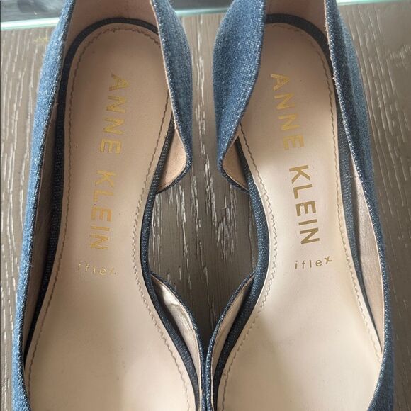 Anne Klein Necessity Denim Blue Heels with Cork Block Heel Pointed Toe Size 9.5M - Picture 10 of 12